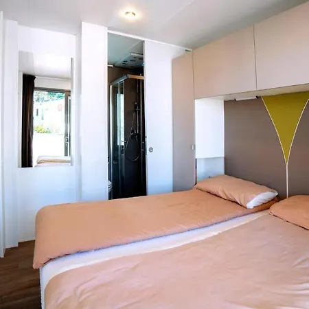 Campsite Vacanze Glamping Boutique *