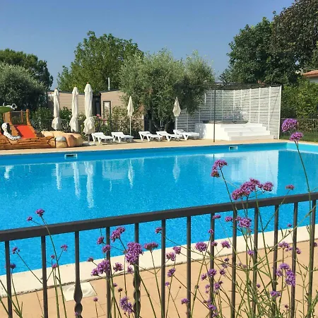 Campsite Vacanze Glamping Boutique *