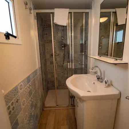 Vacanze Glamping Boutique סן פליס דל בנאקו