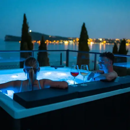 Vacanze Glamping Boutique אתר קמפינג