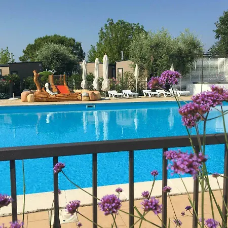 אתר קמפינג Vacanze Glamping Boutique *
